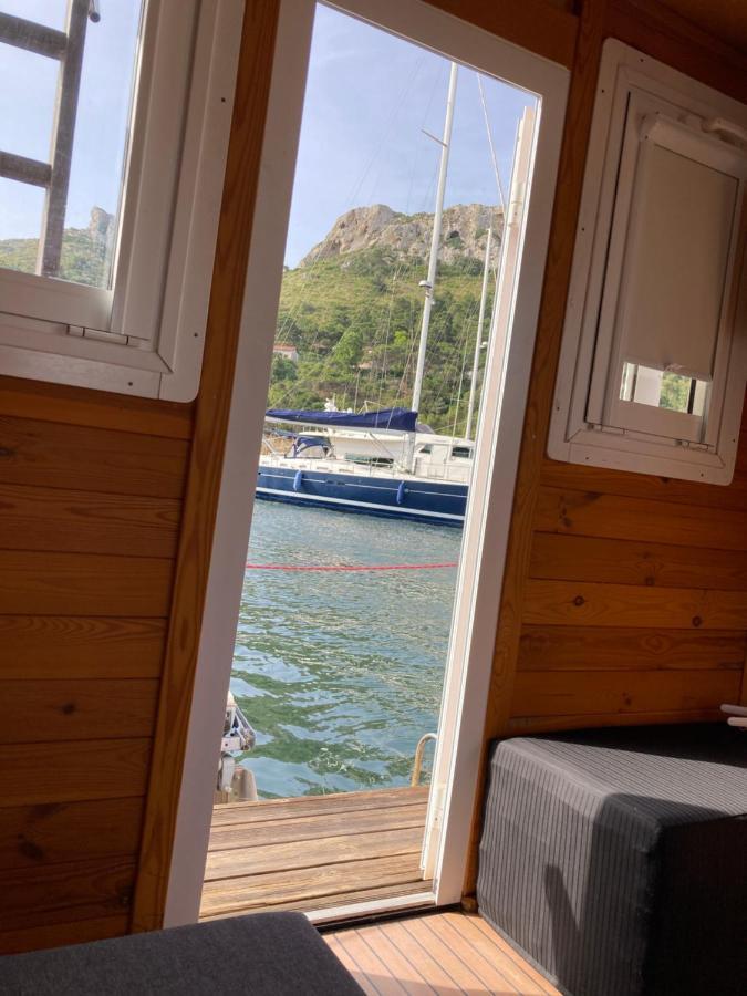 House Boat R Al Poetto 2 Pax Piu' 1 호텔 칼리아리 외부 사진